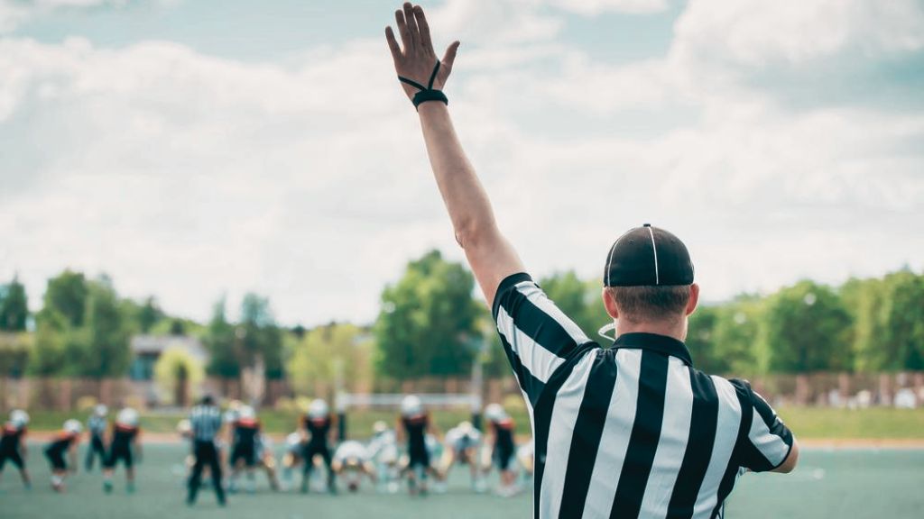 10 Qualities of an Officiating Official